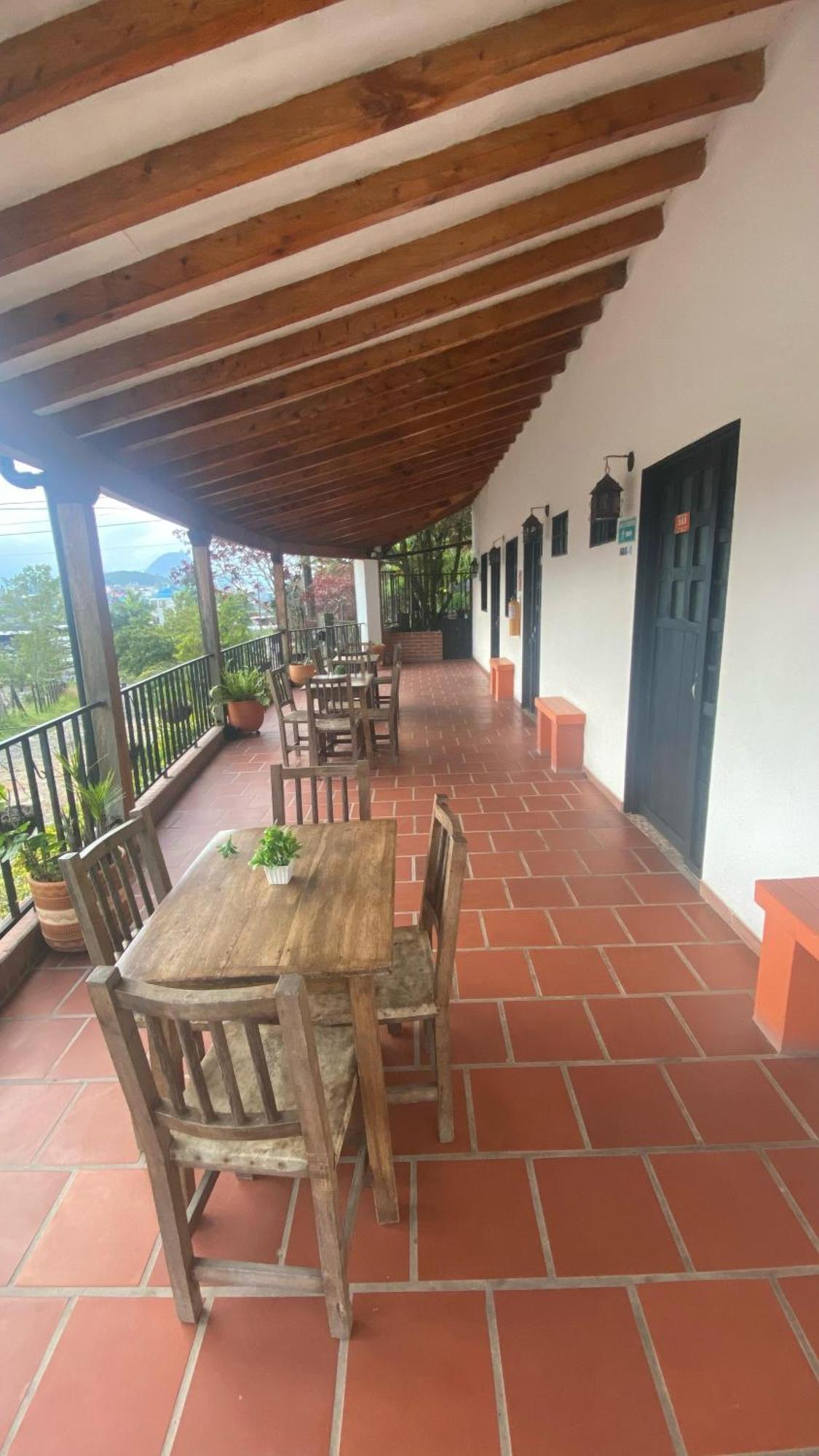 מלון Guatapé Balcones De La Casona מראה חיצוני תמונה