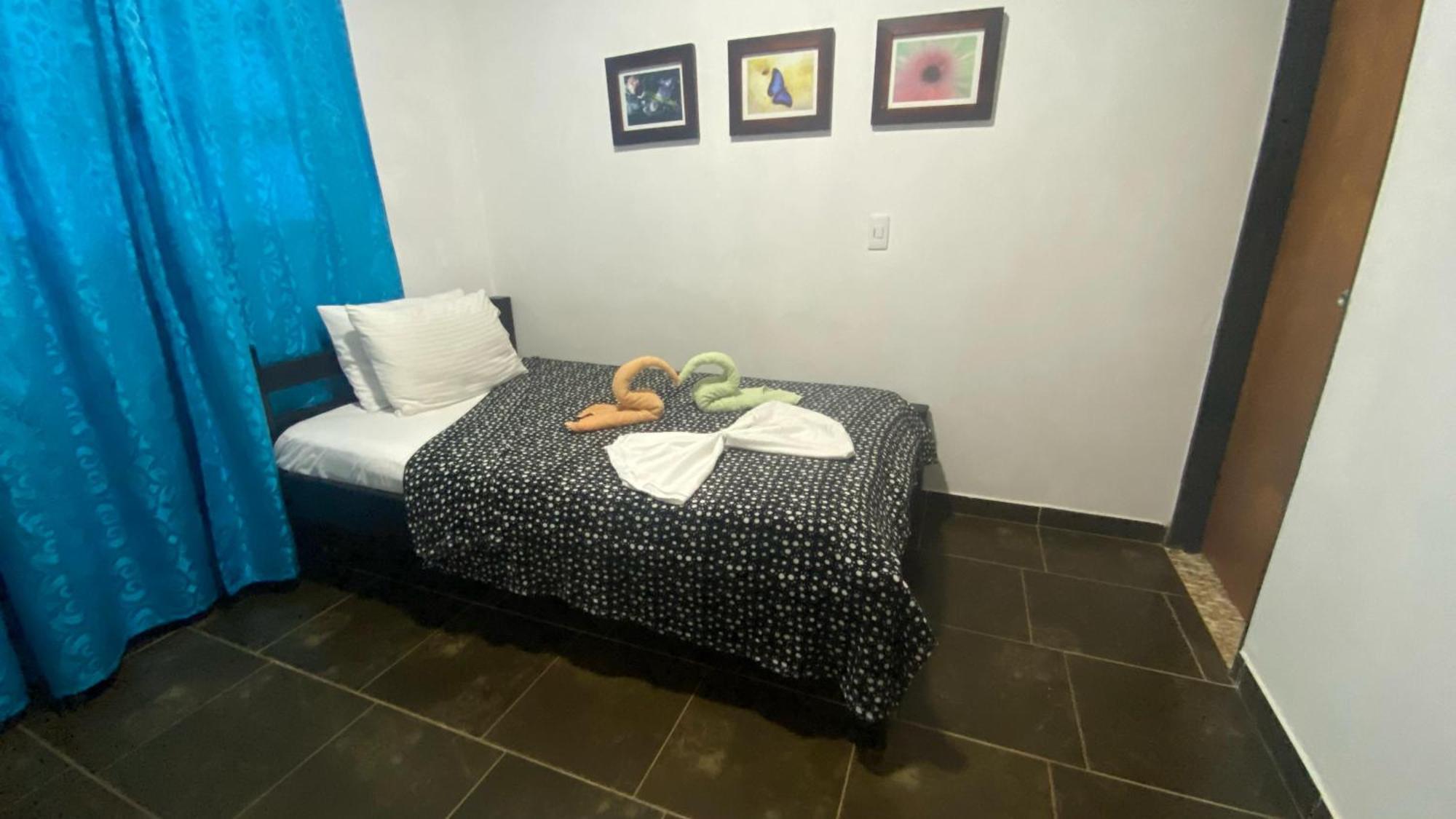 מלון Guatapé Balcones De La Casona מראה חיצוני תמונה