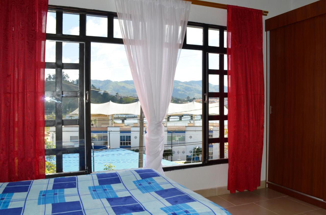 מלון Guatapé Balcones De La Casona מראה חיצוני תמונה