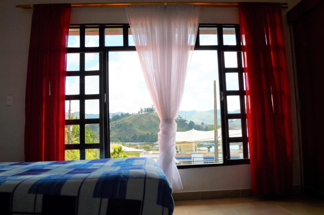 מלון Guatapé Balcones De La Casona מראה חיצוני תמונה