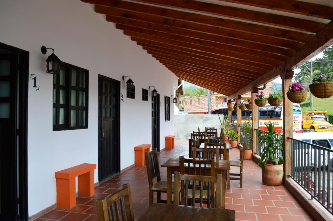 מלון Guatapé Balcones De La Casona מראה חיצוני תמונה